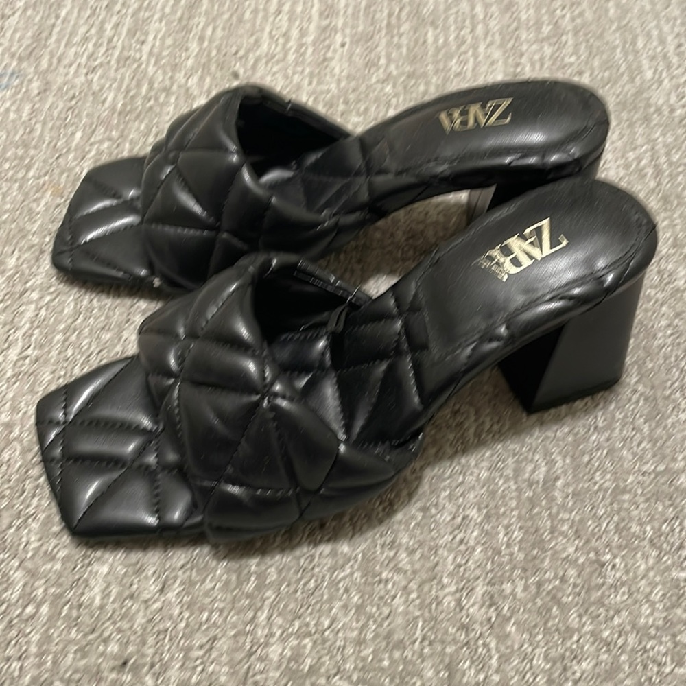 Zara quilted heel
